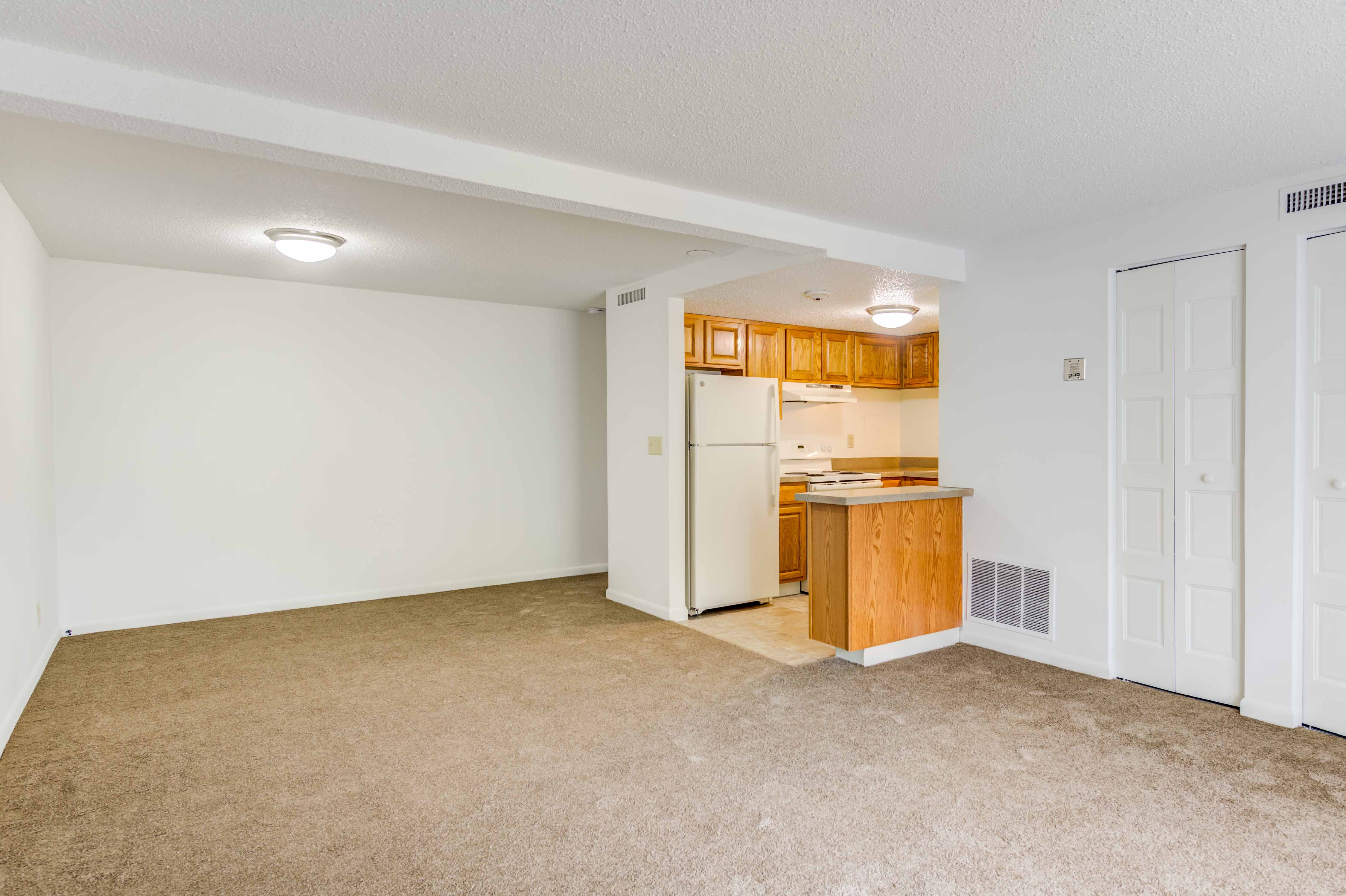 Winchester Park and Woods Image 14