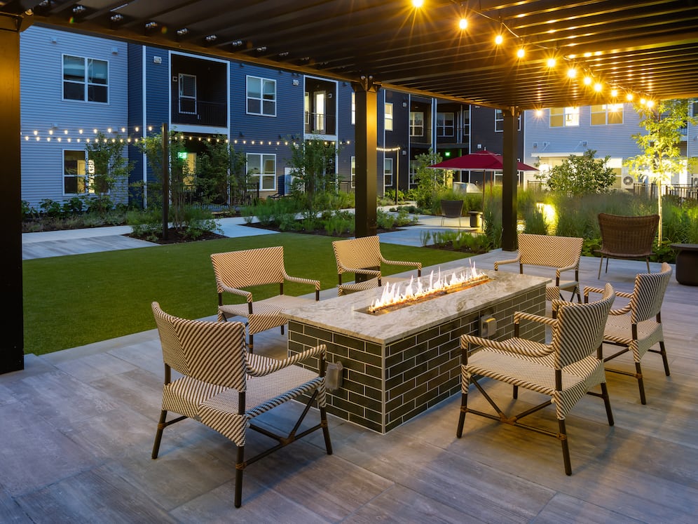 Building 100 Courtyard with lounge and fire pit