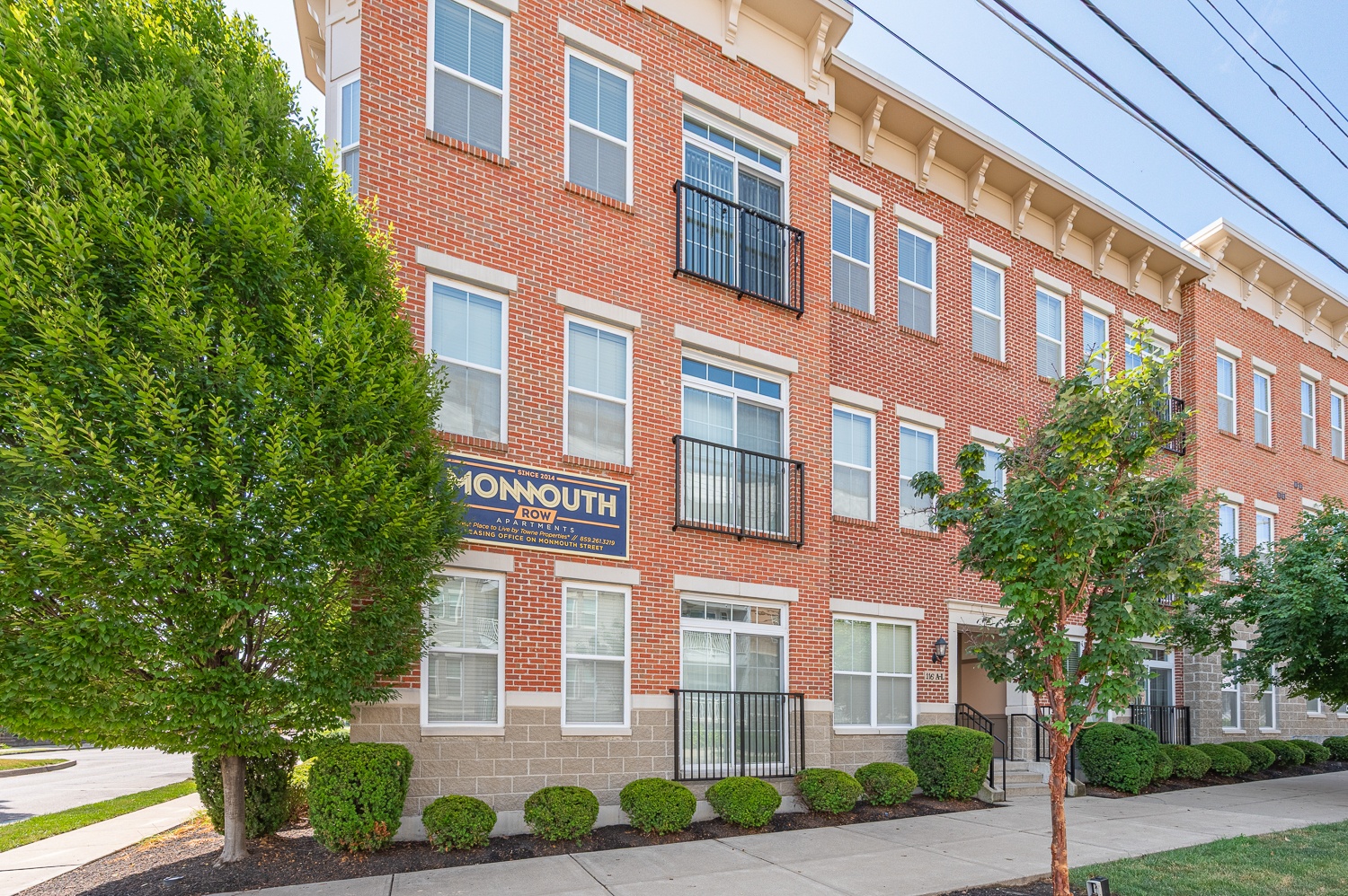 Monmouth Row Apartments Image 96