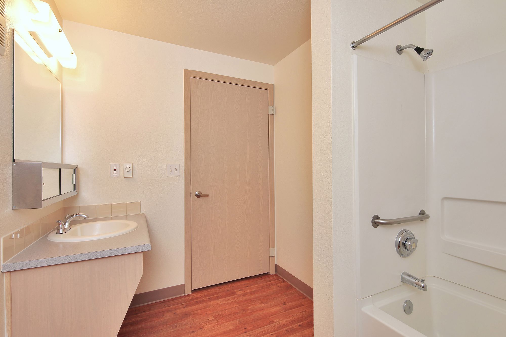 Market Place Apartments Image 23