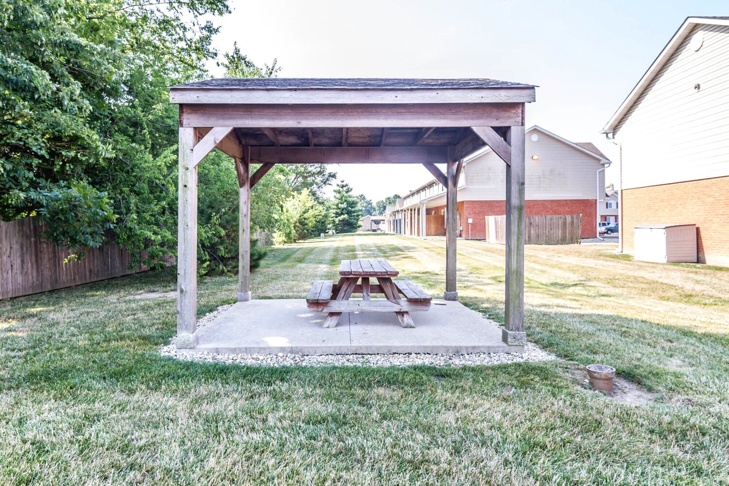 Storyboard on Fountain View Image 5