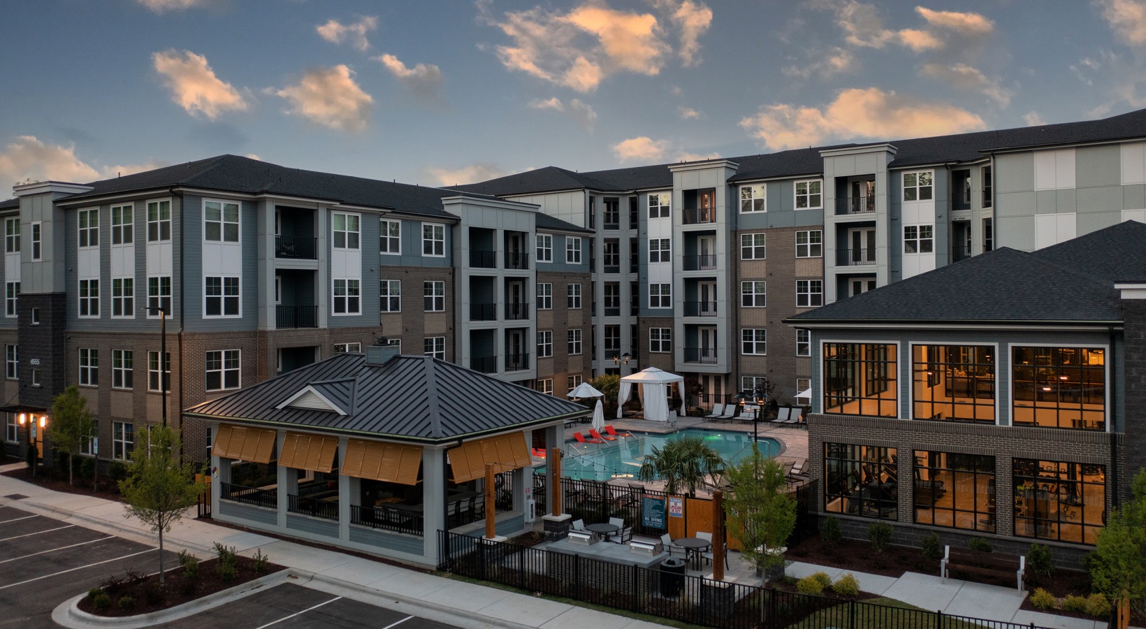 Aviation Crossing  Image 1