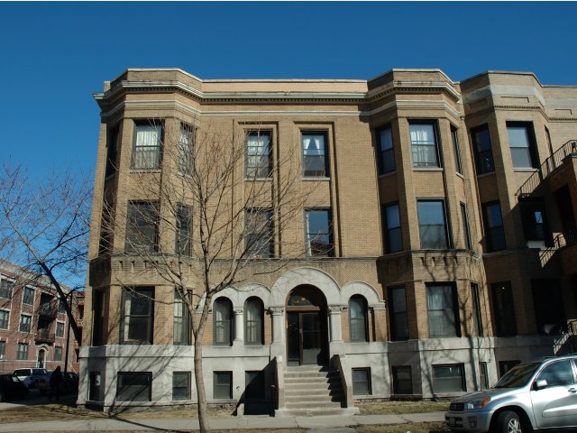 5401-5403 S Woodlawn Avenue Image 2