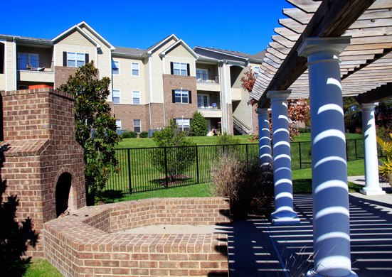 Lovell Crossing Apartments LLC Image 2