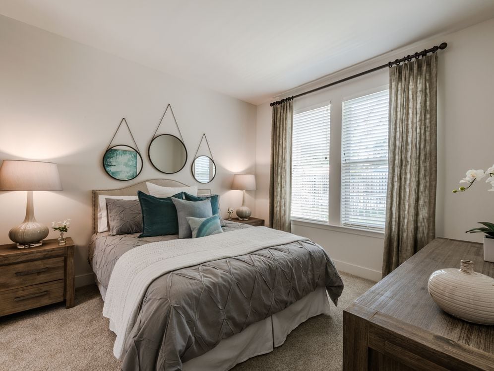 Bedroom with carpeted flooring