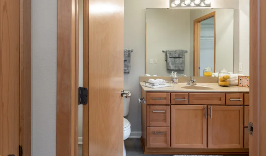 Bayshore Place Image 8