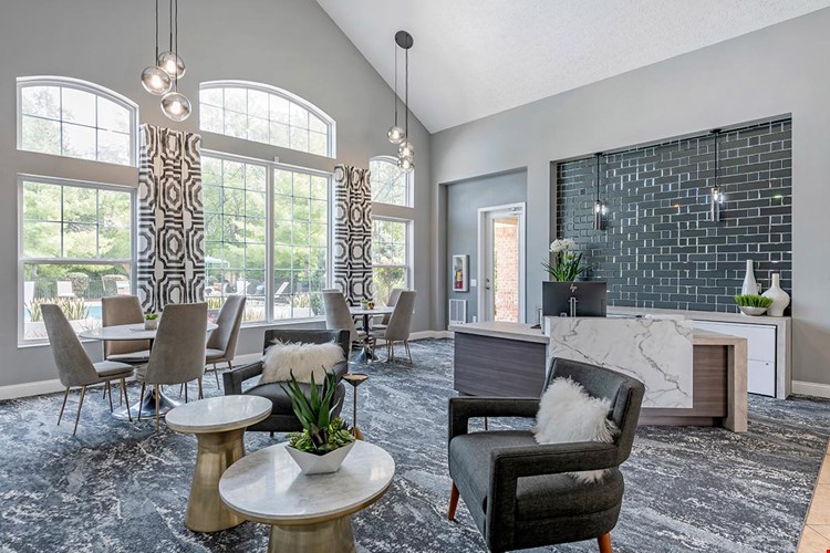 Come on into our newly renovated leasing office. Our friendly staff is waiting to help you find your new home!