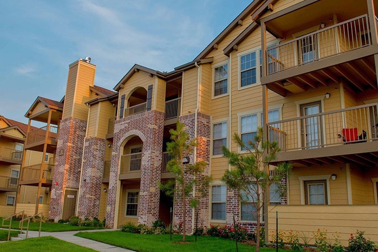 Apartments at Cascata Luxury Apartments - Tulsa