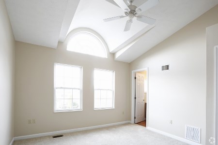 Hawthorne Community Image 7