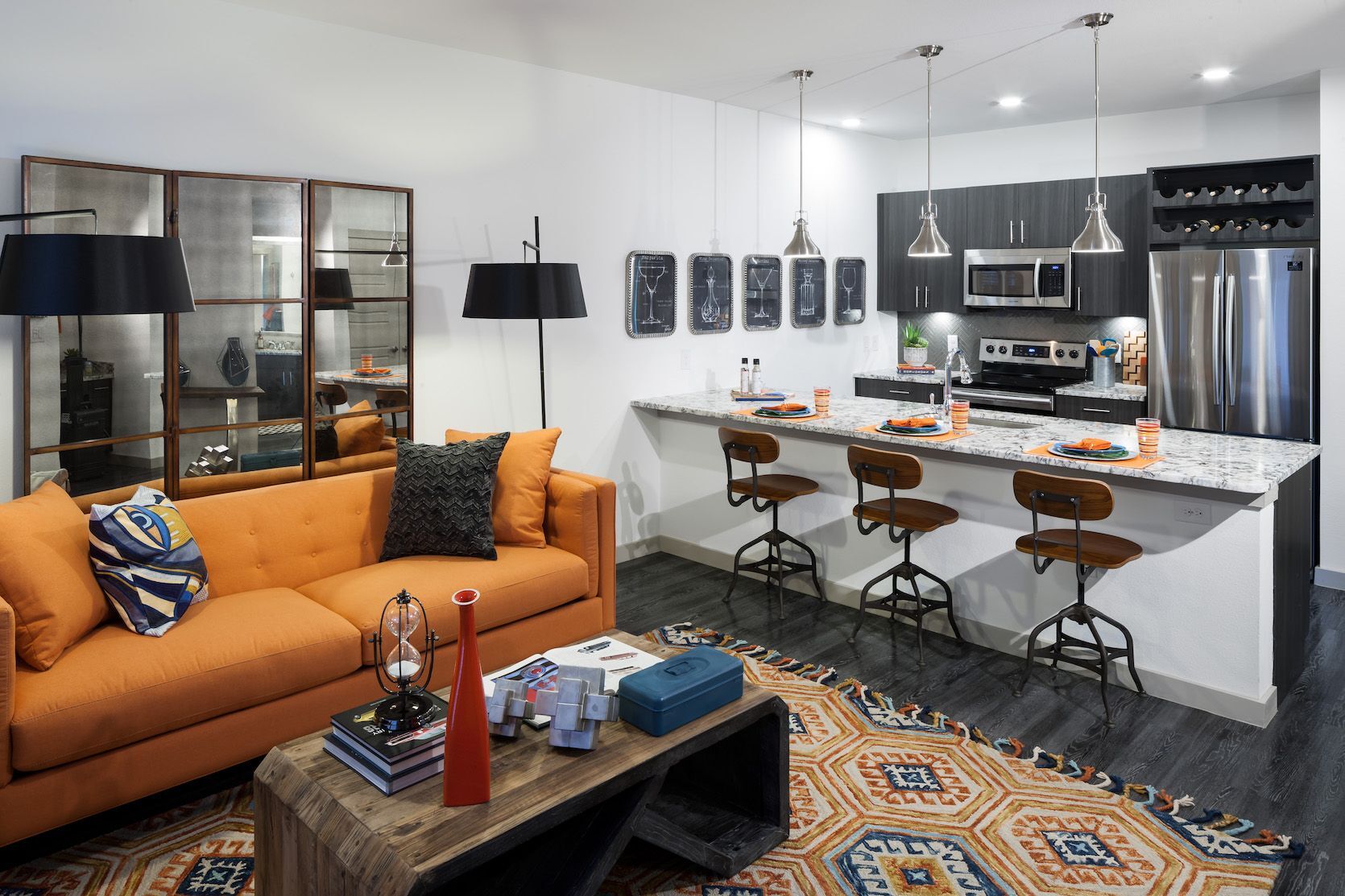 Axiom HUB 121 Image 22