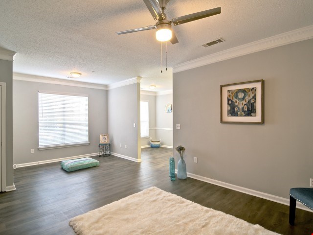 Park Creek Apartments Image 12