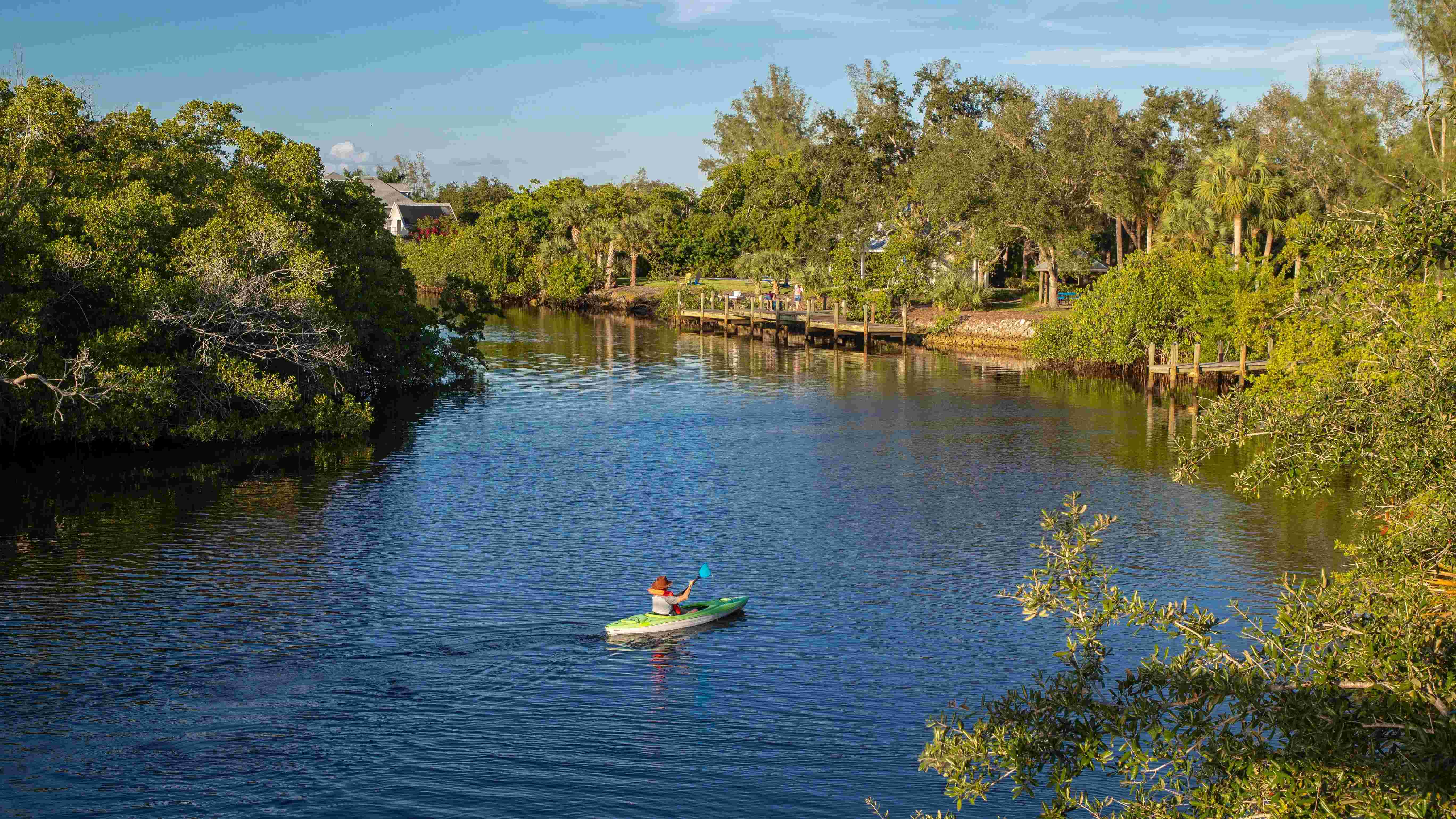 Complimentary single and double kayaks are available to our residents to experience a nature-filled adventure down the river anytime. 