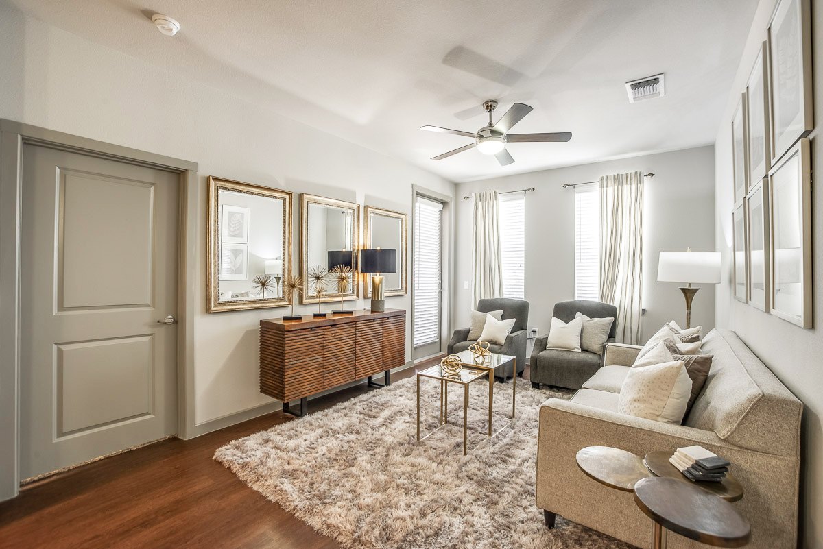 Discovery at The Realm Image 9