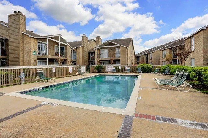 The Carlisle Apartments Image 1
