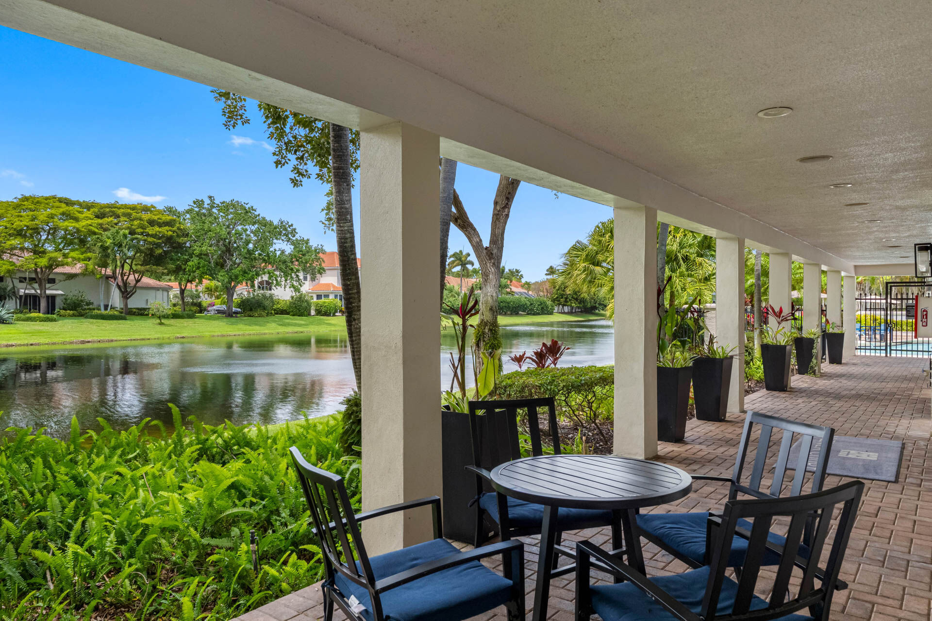 Mizner Court Image 15