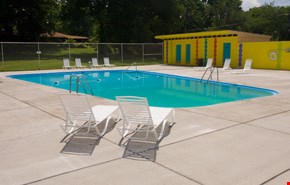 Woodson Park Apartments Image 2