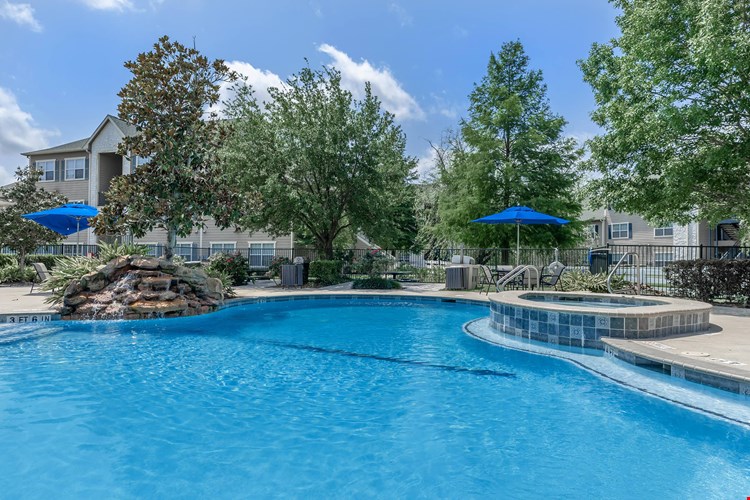 Willow Lakes Image 1