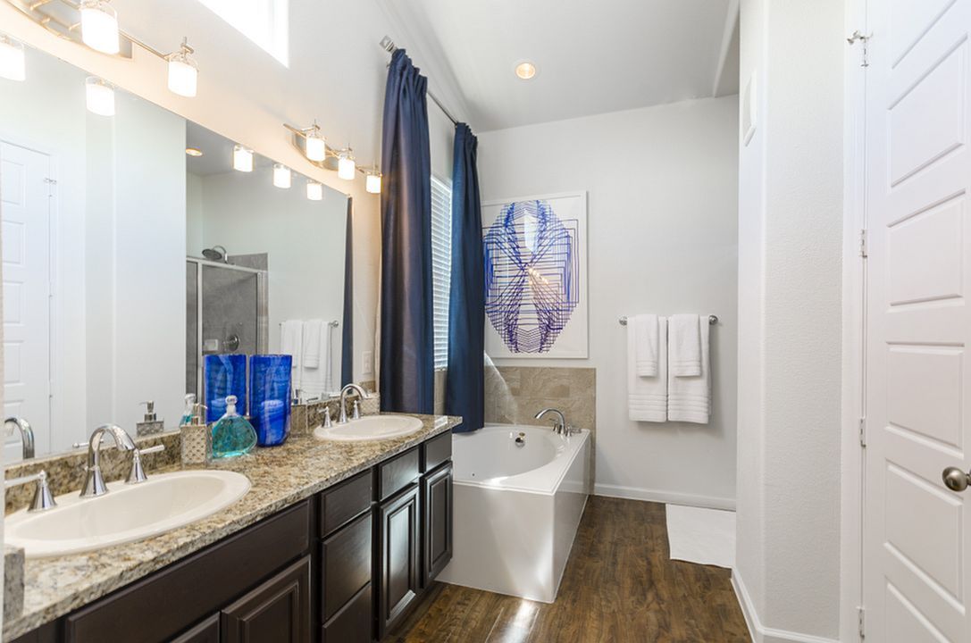 Villages 3Eighty Image 15