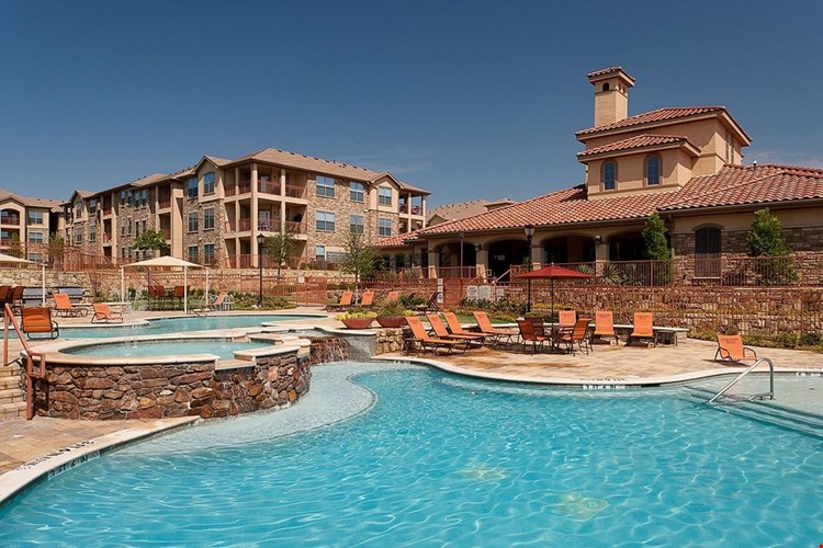 Lebanon Ridge Image 12