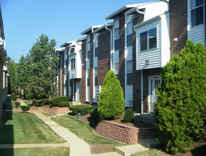 Marlborough Trails Apartments & Townhomes Image 5
