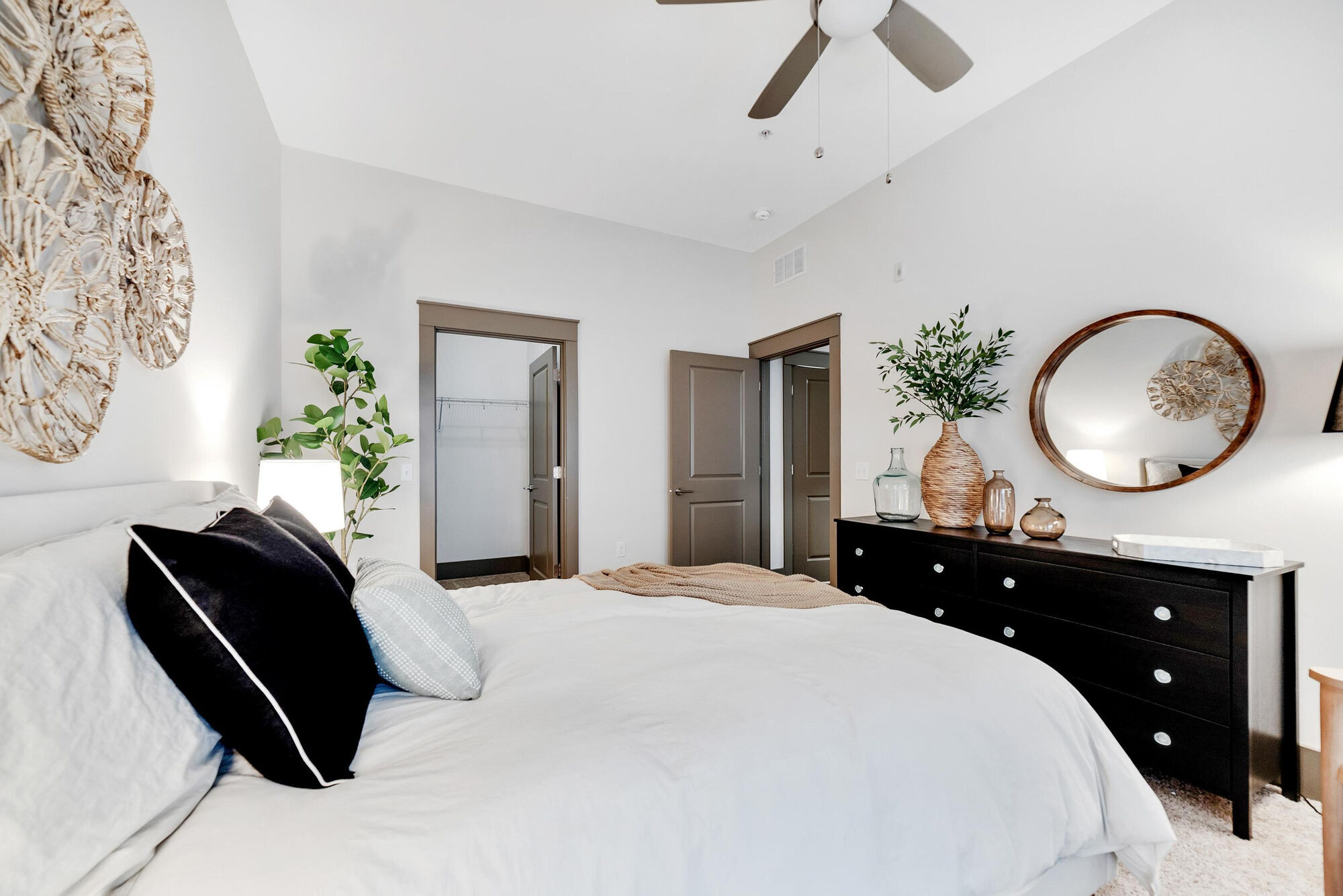 Varela Westshore Apartments Image 33