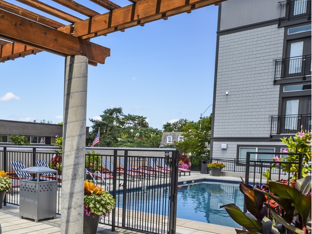 45 Madison Image 18