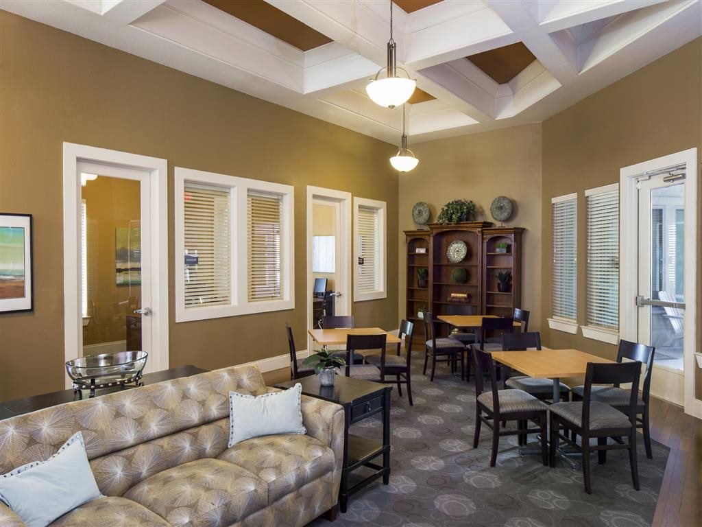 Landings at Marine Creek Image 6