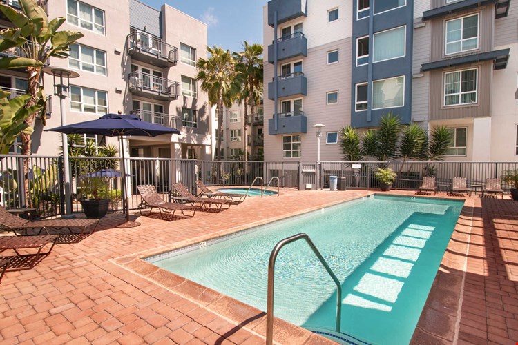 Market Street Village Image 33