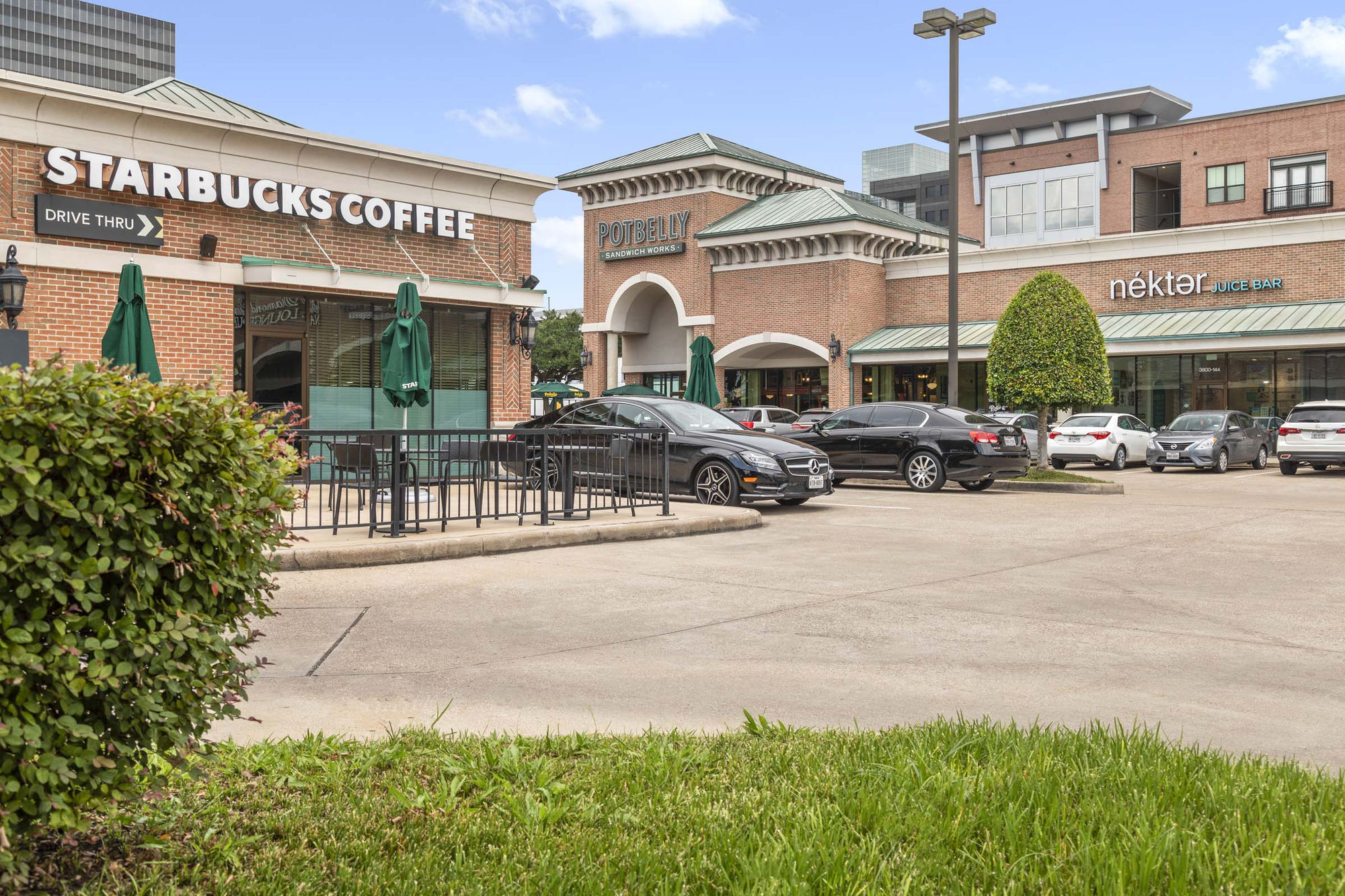 Camden Plaza Image 31