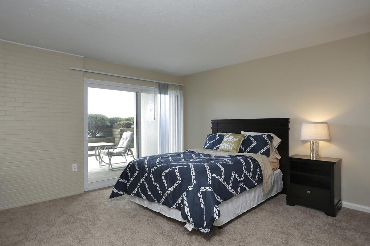 The Perch on Lake Image 10