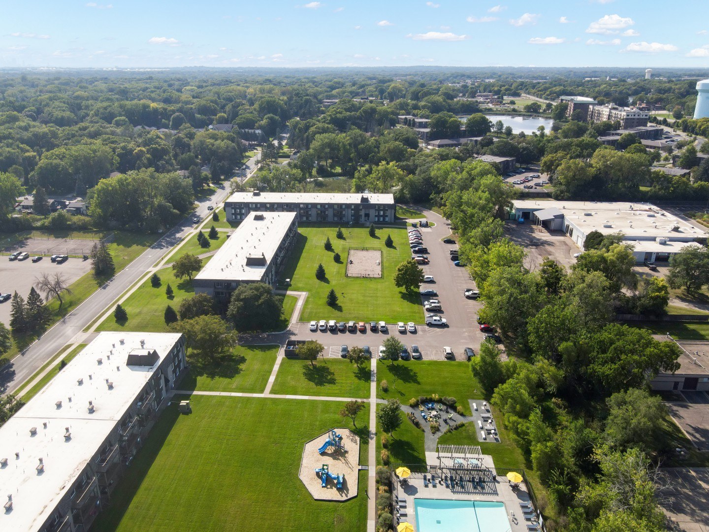 Shoreview Grand Image 27