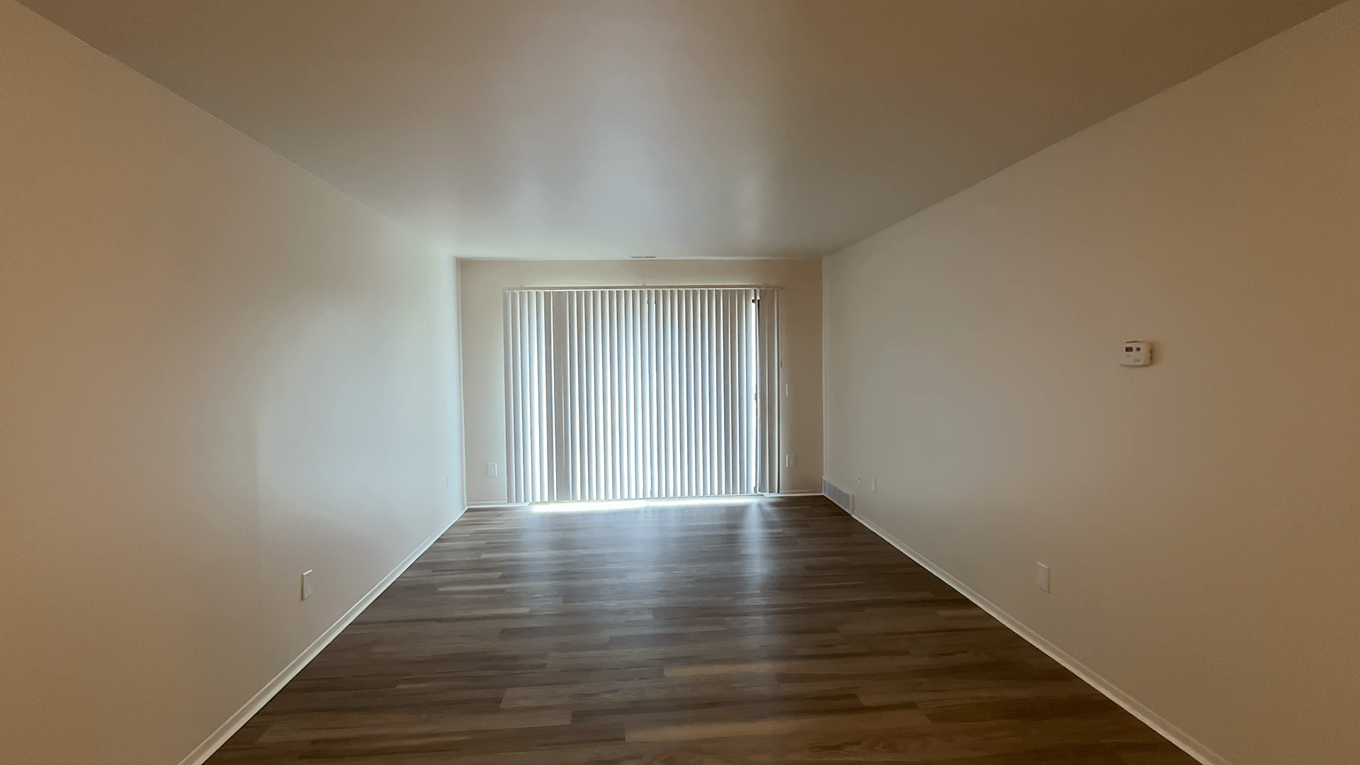 Lakeside Village Apartments Image 206