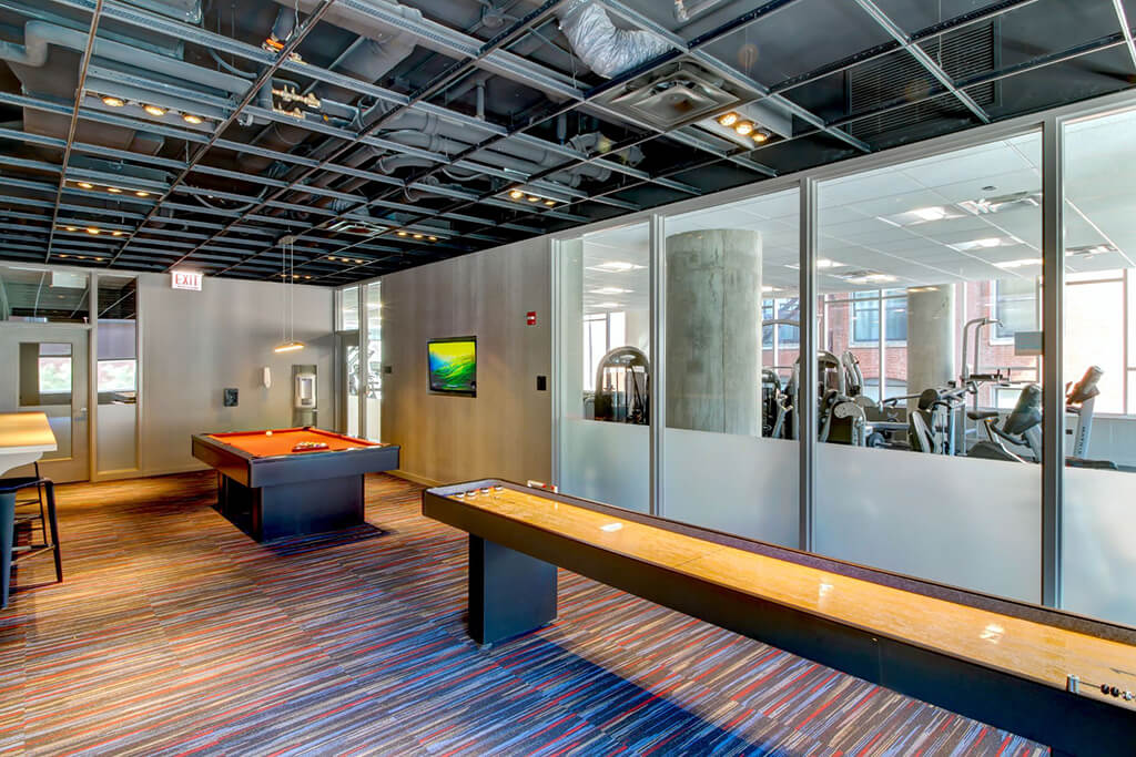 Eight O Five Image 43