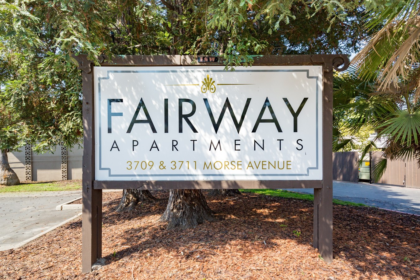 Fairway Apartments Image 1