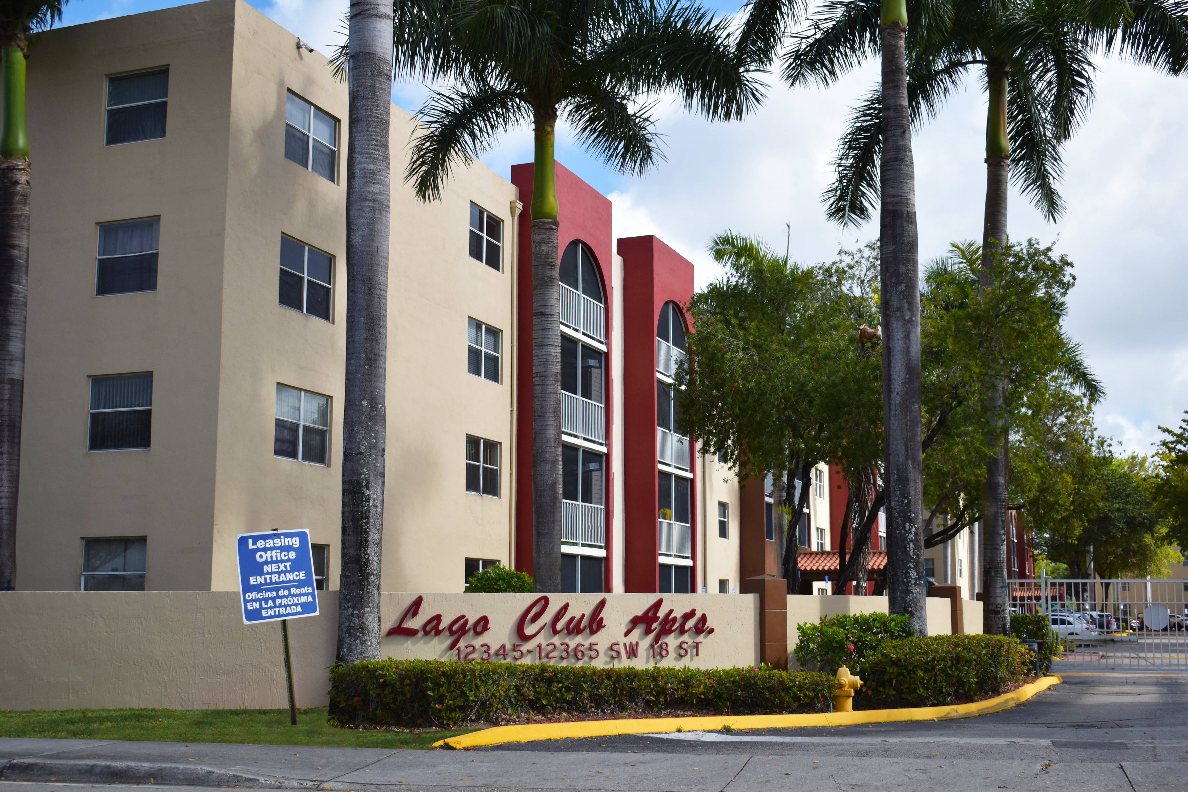 Lago Club Image 2