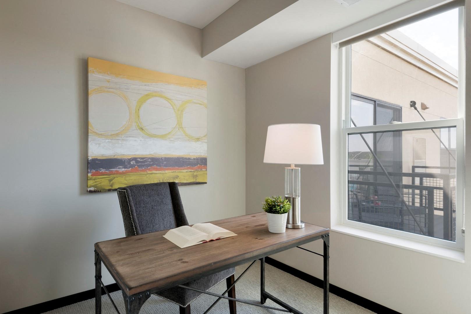 The Shoreham Apartments Image 104