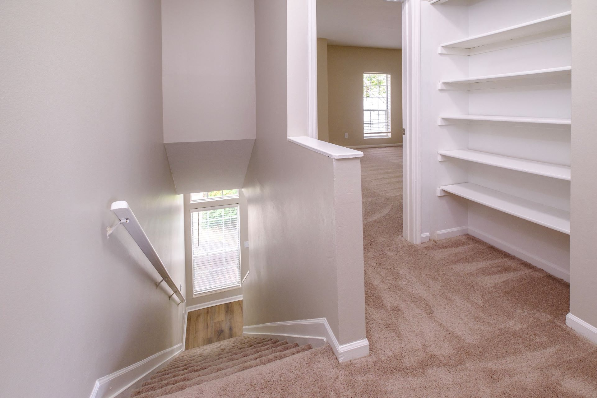 The Residence at Christopher Wren Apartments Image 13