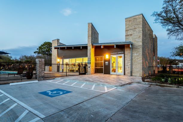 Villages at Parktown Apartment Homes Image 24