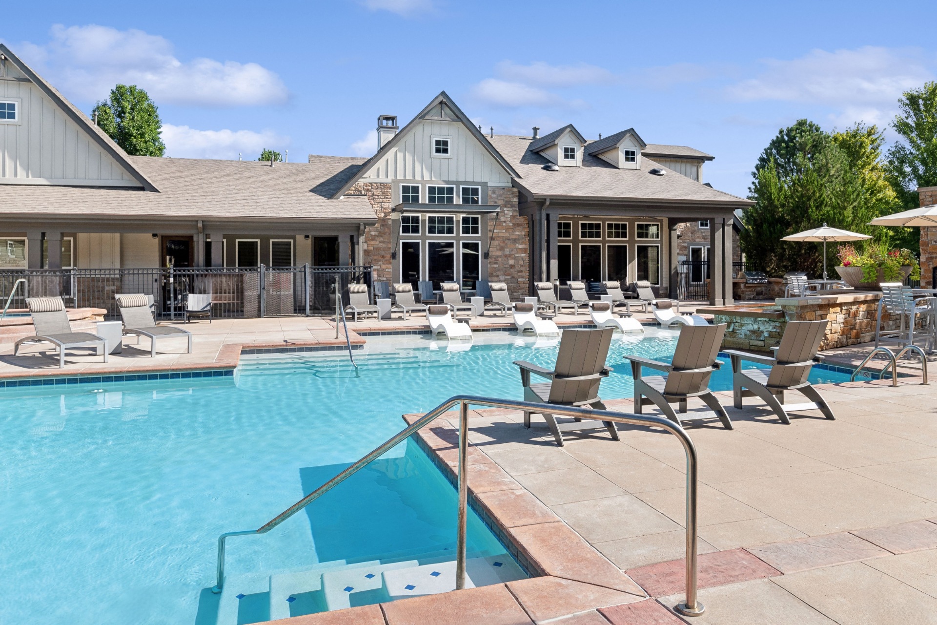 Berkshire Aspen Grove Image 21