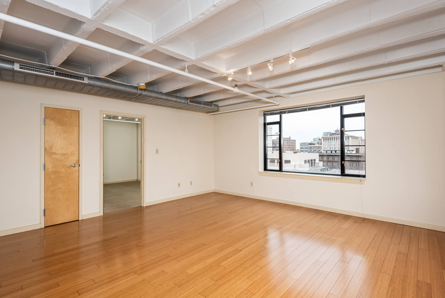 Storyboard on Pine Image 11