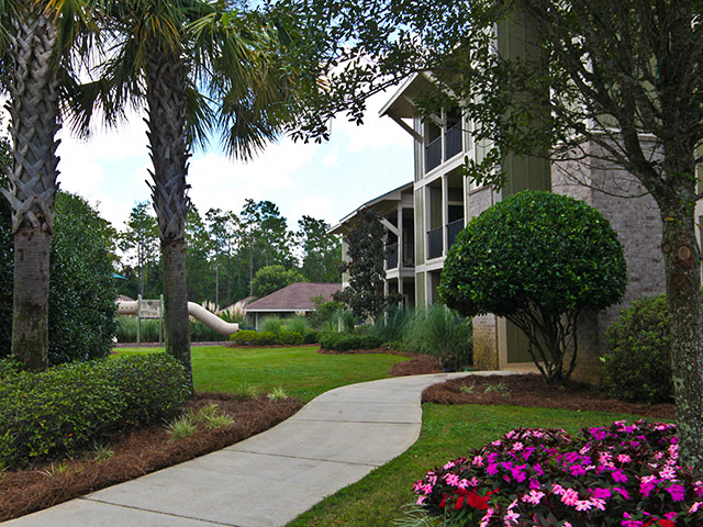 The Park at Whispering Pines Image 12