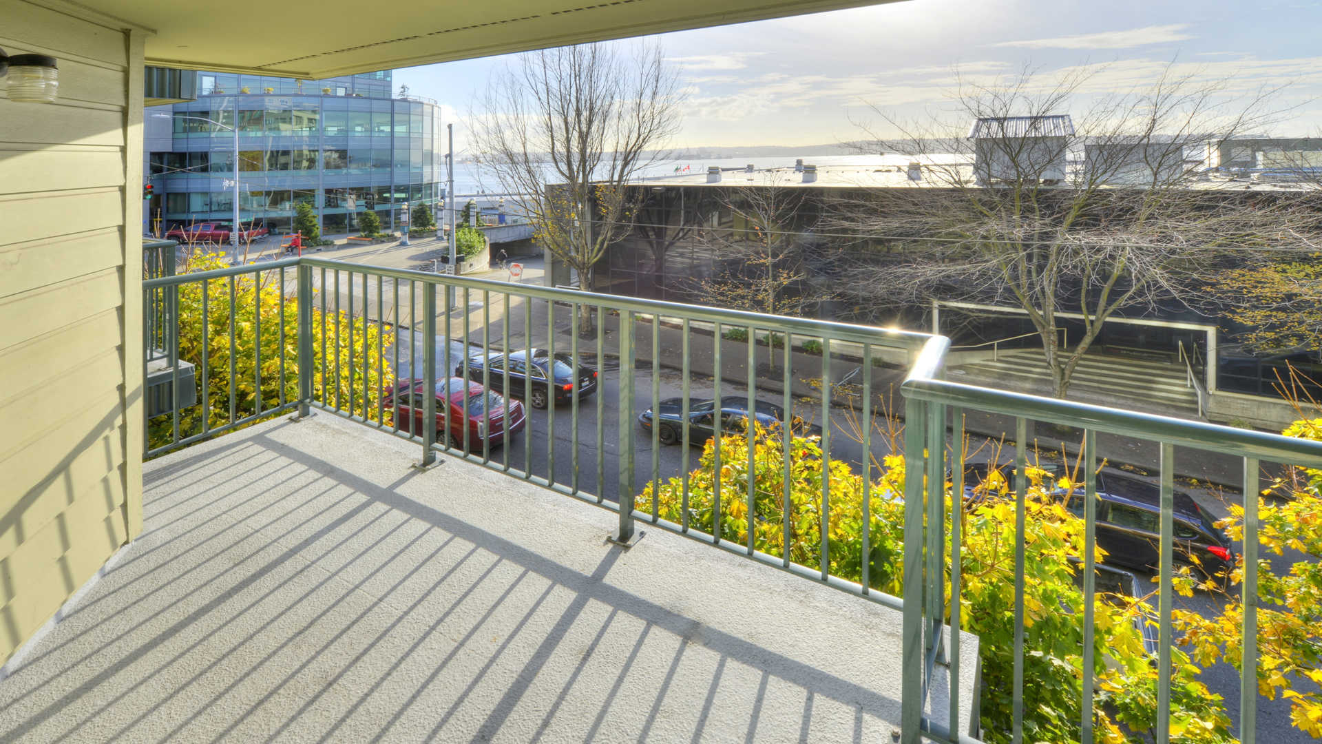 2300 Elliott Image 13