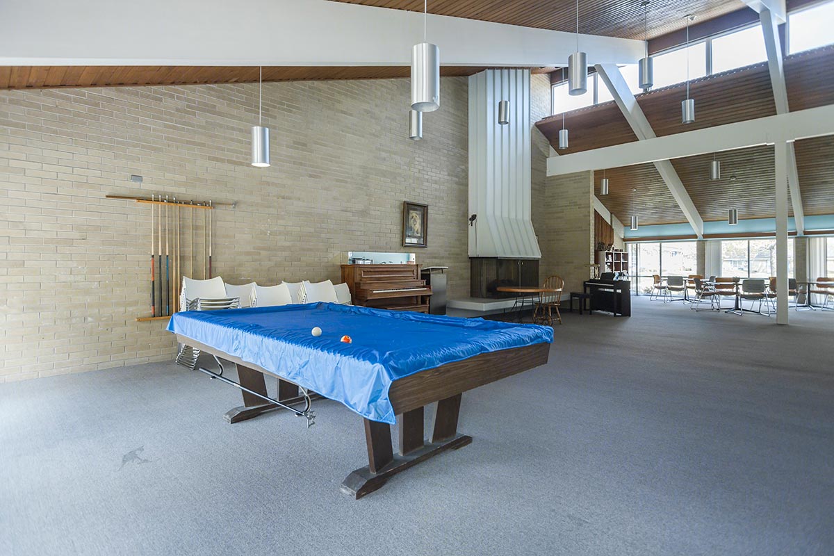 John Calvin Manor Image 8