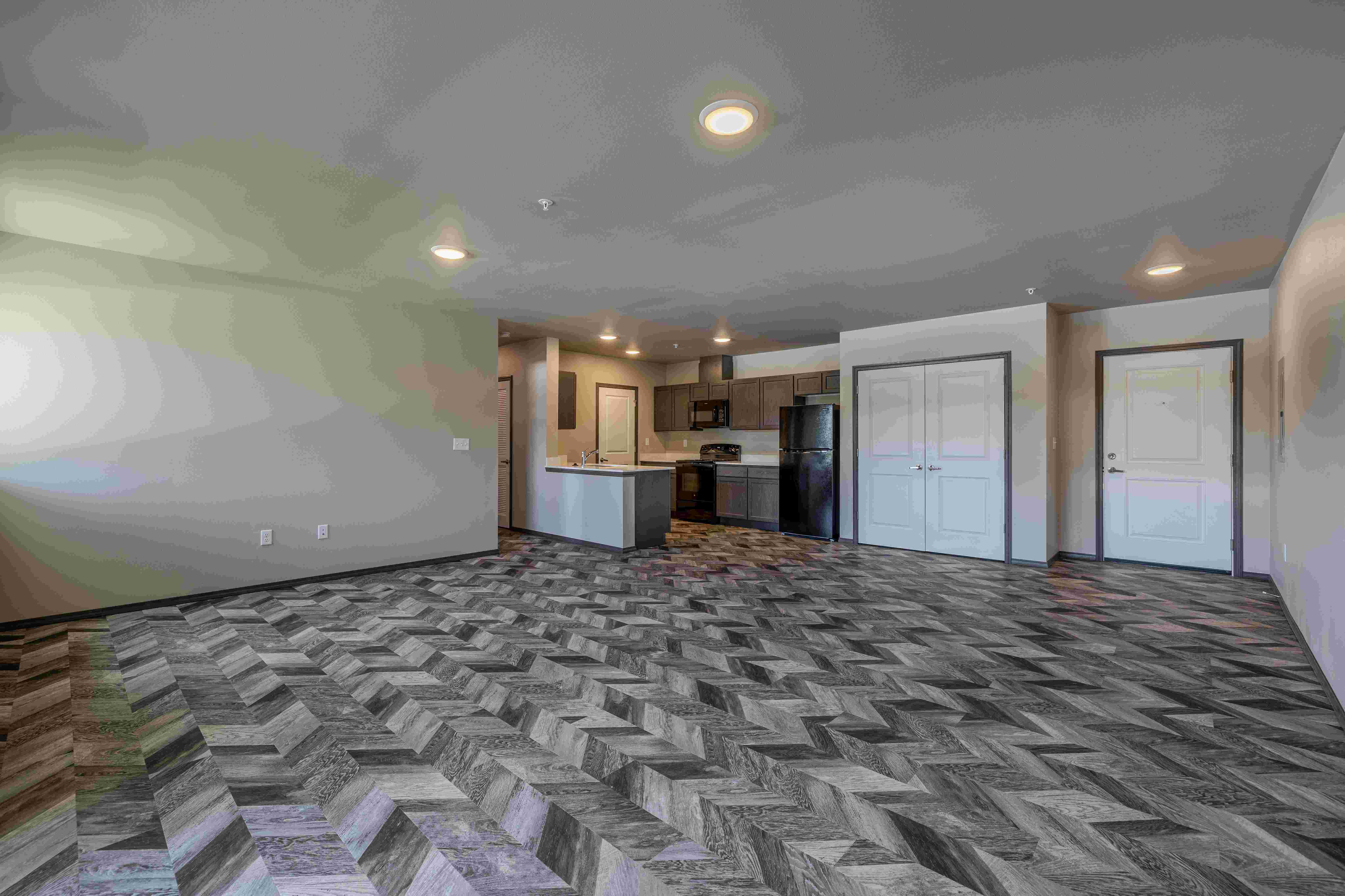 Pioneer Apartments Image 13
