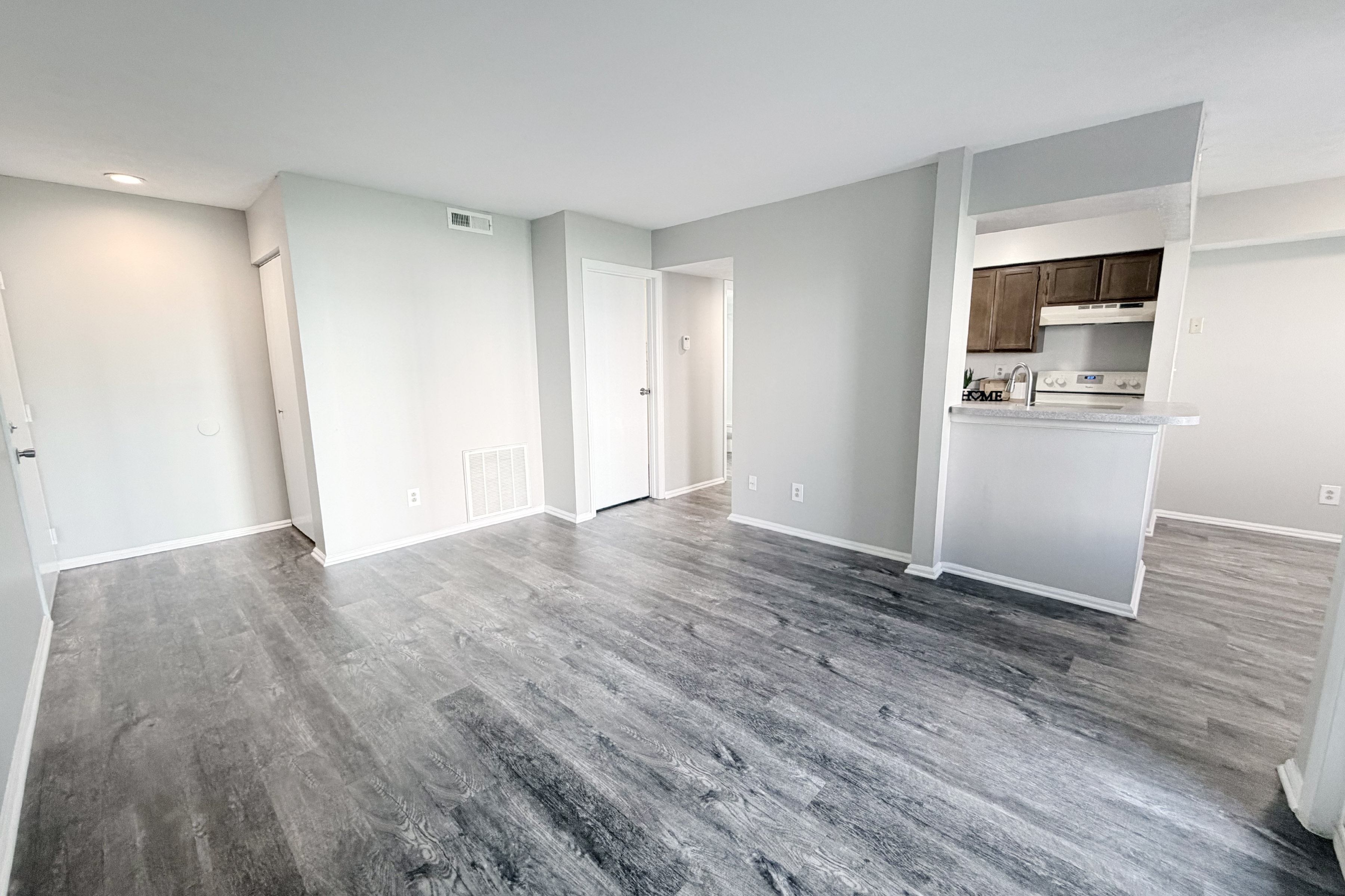Steeplechase Apartments Image 14