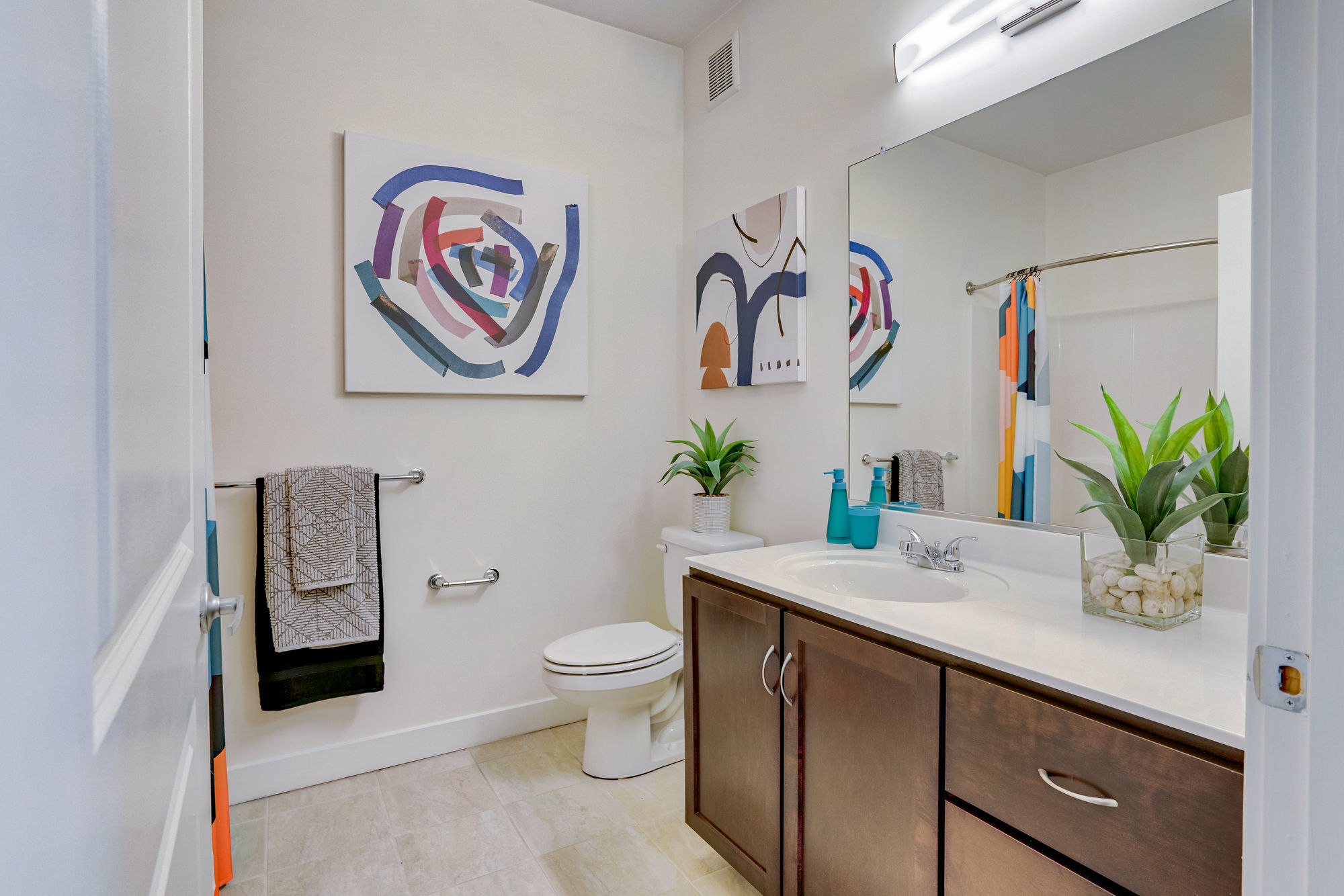 Indigo 19 Apartments Image 32