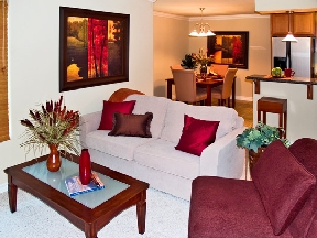 Stonemark Condominiums Image 9