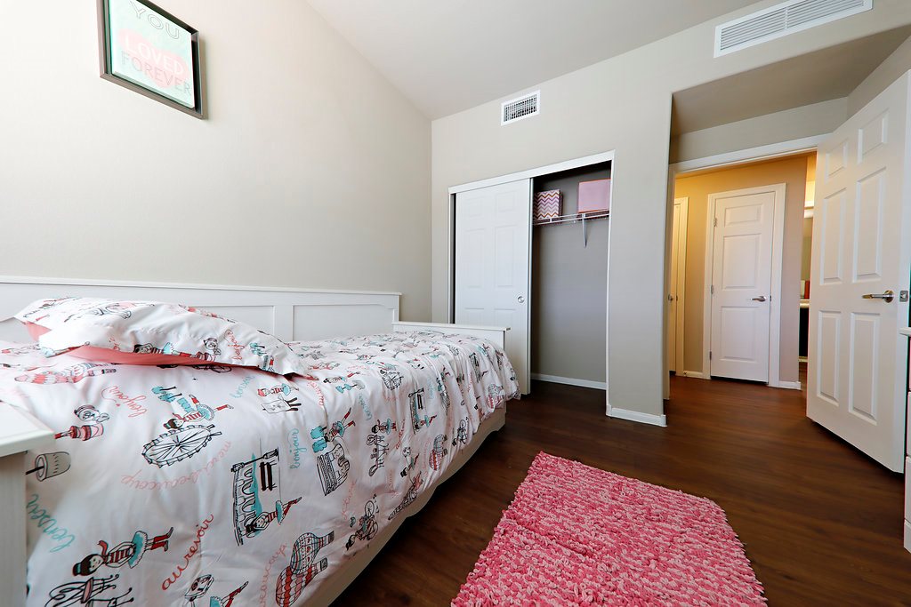 Boulder Pointe Image 15