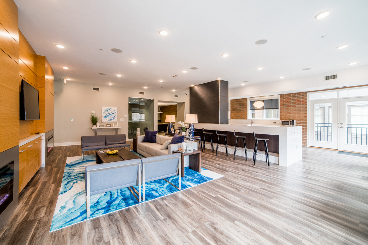 The Foundry Image 32