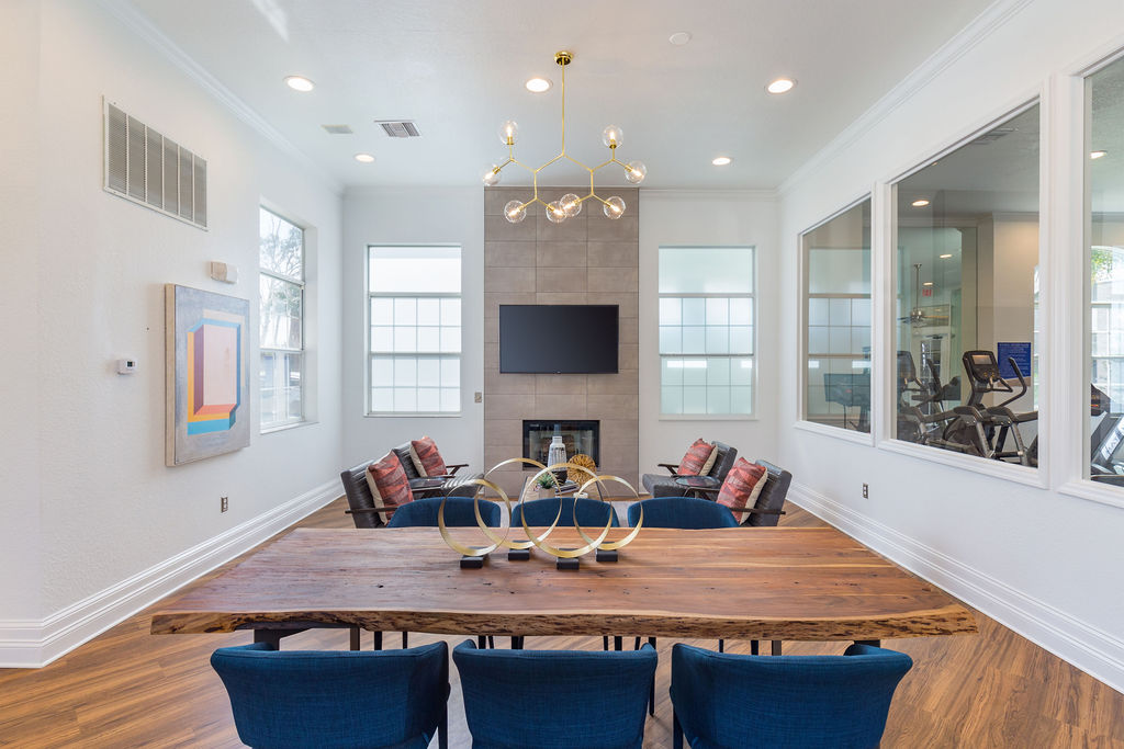 Alvista Sterling Palms Image 24